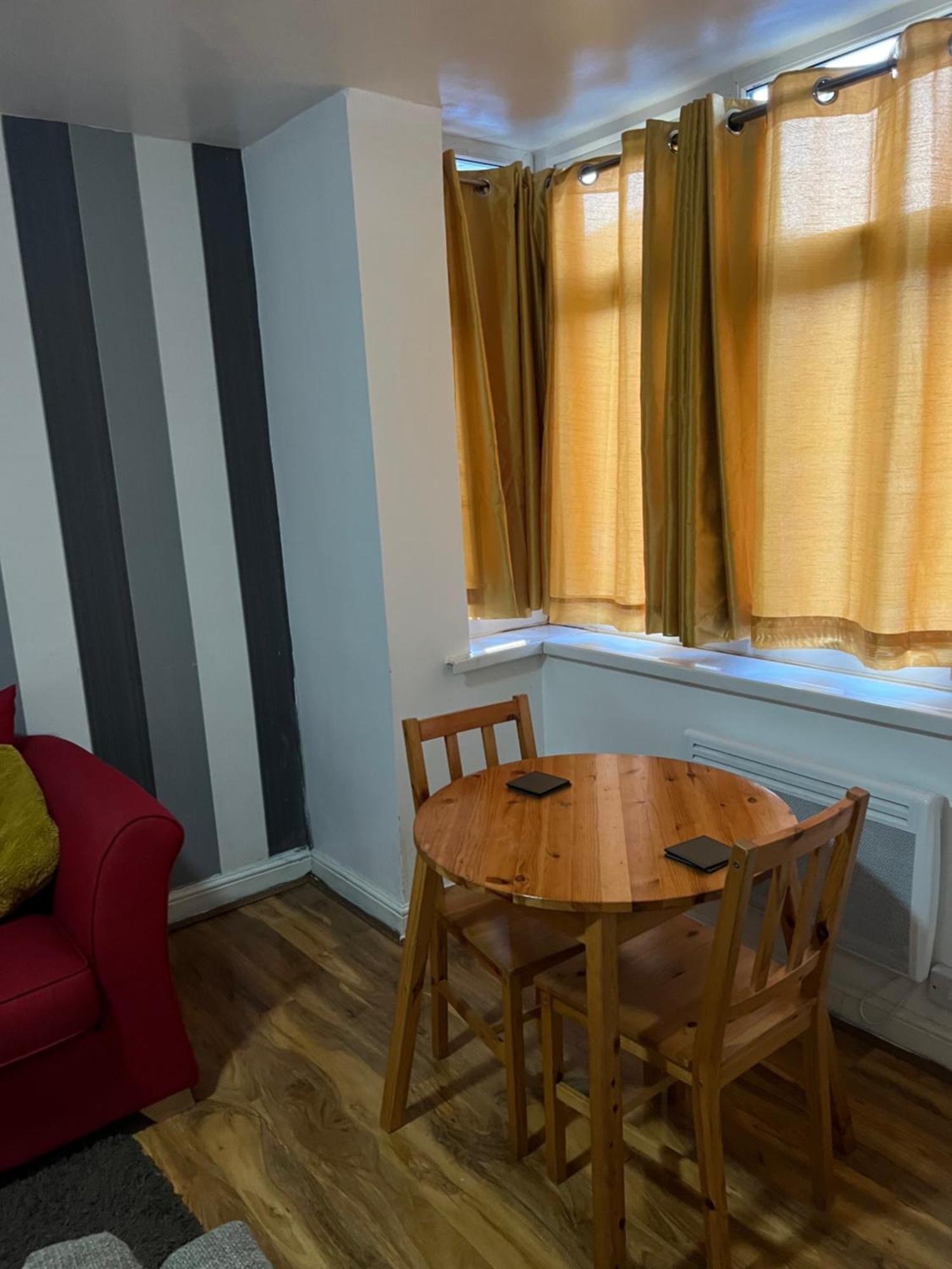 Rosewood Lodgings Special Offer For Student On Long Stay Μάντσεστερ Εξωτερικό φωτογραφία